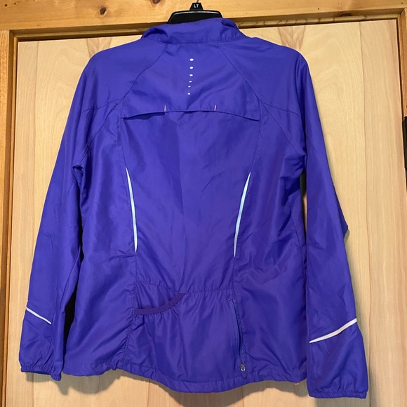 Women’s medium RBX athletic coat - Picture 2 of 3